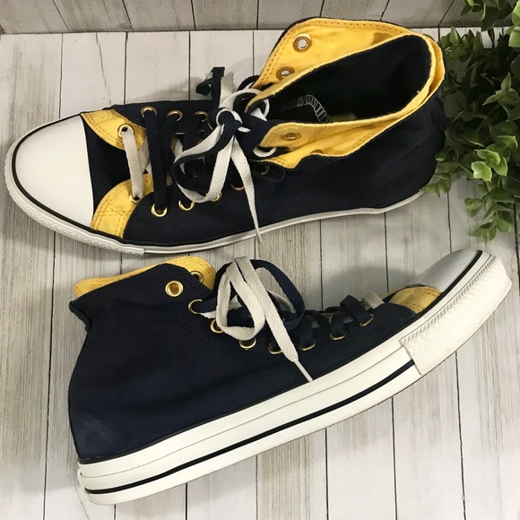 Converse Unisex Hi-Top Sneakers - Picture 6 of 8